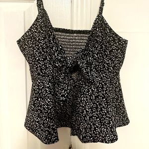Cute summer tank top -brand new